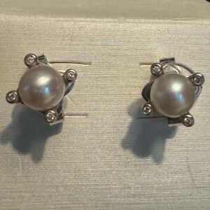 David Yurman Pearl Earrings 6mm